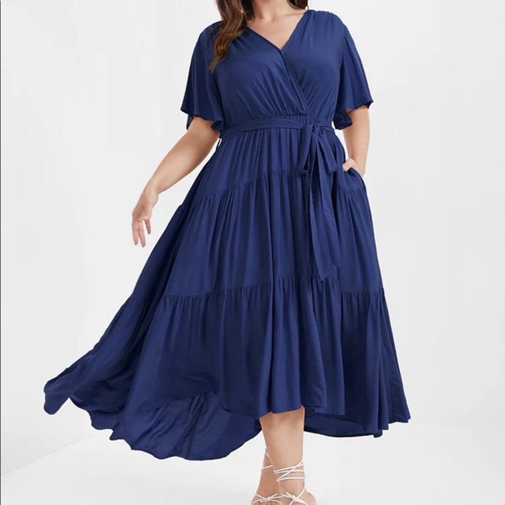 BloomChic dress size 22/24, 3X in blue